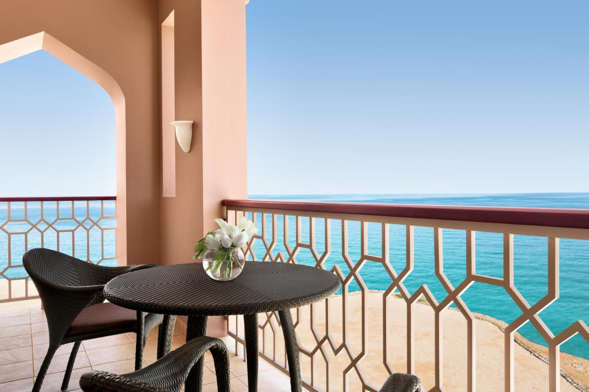 Shangri-la Al Husn, - Adults Only Mascate